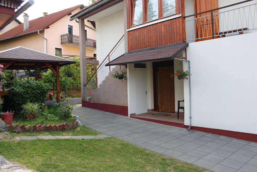 Apartment Zalac Slunj Ngoại thất bức ảnh